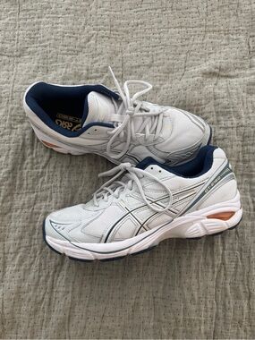 Asics GT-2160 in White / Glacier Grey Men’s Asics 9.5